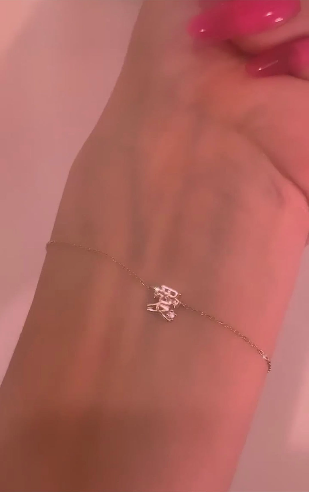 AI bracelet